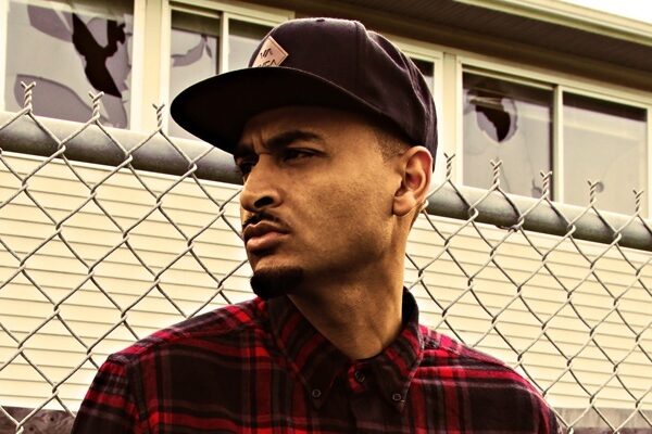 Lock Smith – Stand It ft. Anesha