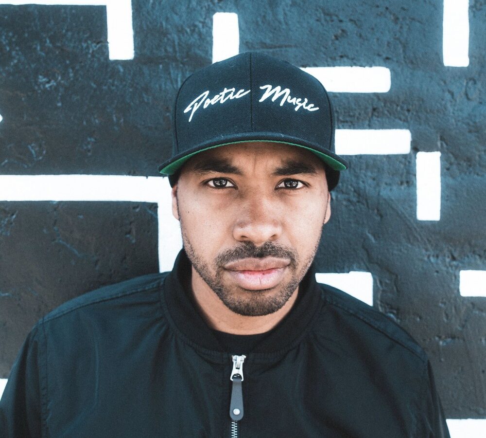 Mike Xavier shares some poignant stories under the “Street Lights”