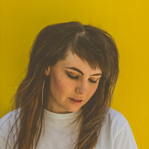 Nia Wyn delivers a double in the form of “Atlantis”/ “Ghosted”