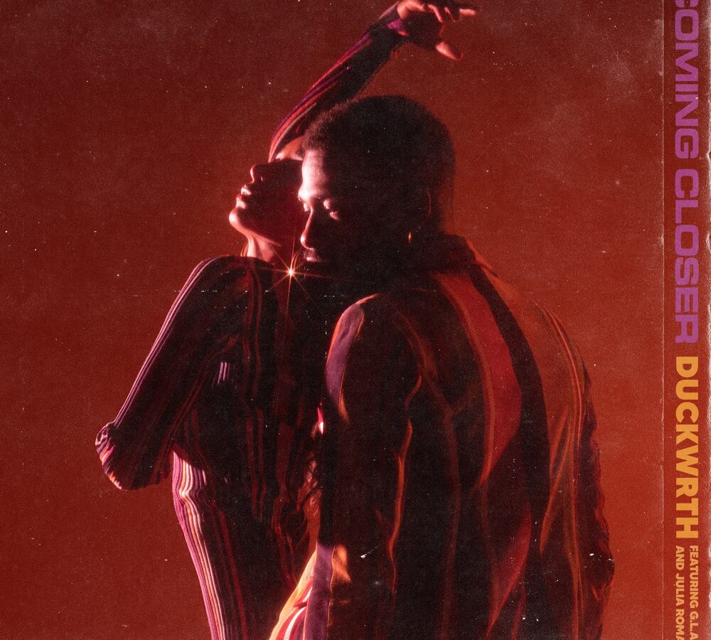 Duckwrth  shares the visuals for “COMING CLOSER” feat. G.L.A.M. & Julia Romana [video]