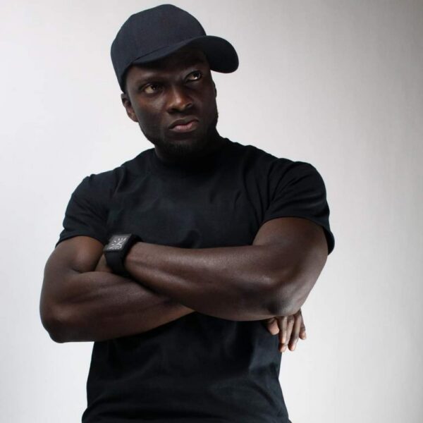 Nyowoskillz deliver “Matalo (Freestyle Soccer)”
