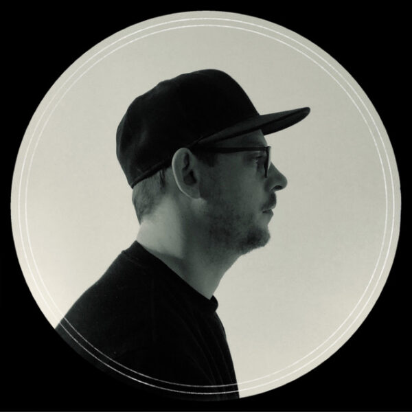 puffpuffpraz shares two singles “Phantom” and “Shroom”