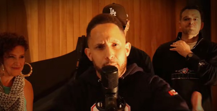 Dan-e-o got Bars, Barsmen, and Barswomen (NEW VISUALS)